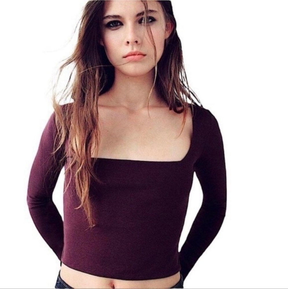 Zara Square Neck Long Sleeve Crop Size M